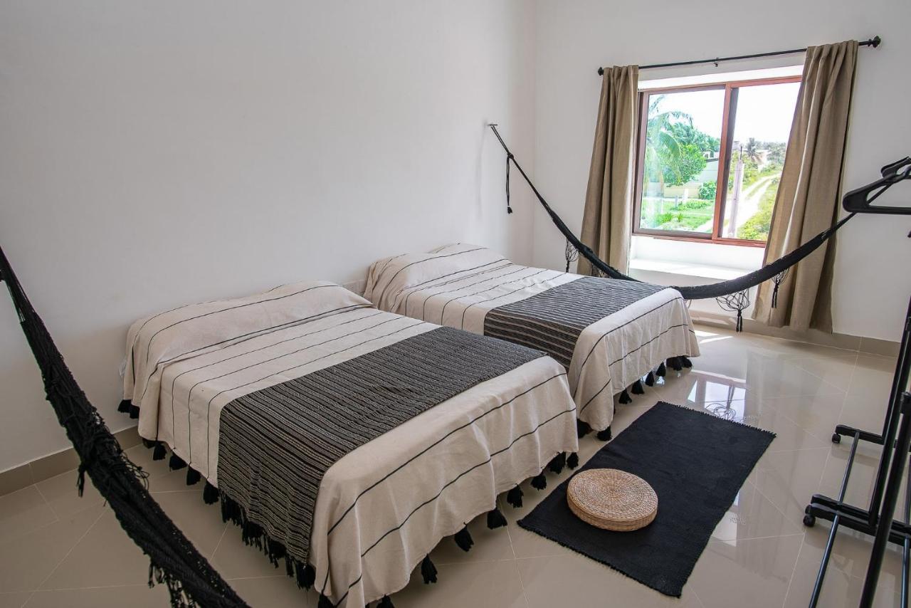 97982 New Modern Villa, Private Pool, High Internet Speed, 2 Blocks From The Beach Pueblo Pueblo Chicxulub Exteriér fotografie